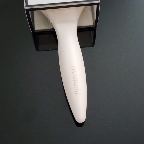 THE HAIR EDIT Cream Finish & Shine Boar Bristle Brush Curated Collection - NEW - Picture 3 of 6